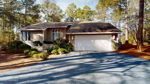 315 Burning Tree, Pinehurst, NC 28374