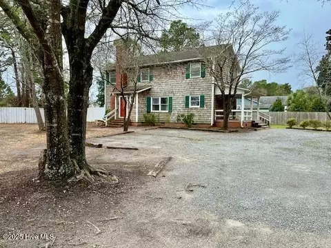 129 Mendenhall Dr, Wilmington, NC 28411