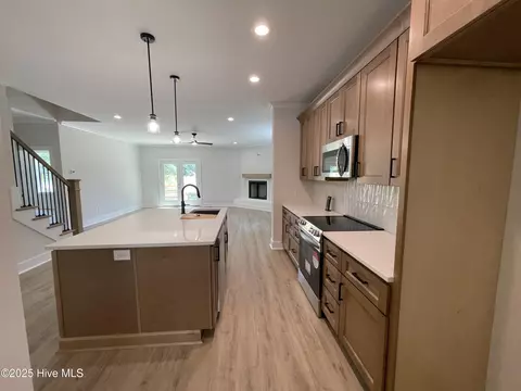 536 Bald Eagle Dr, Vass, NC 28394 photo 4