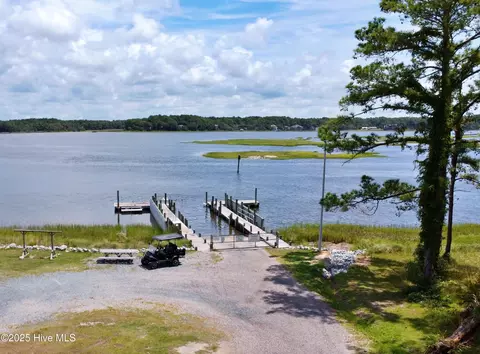 133 Eagle Ct SW, Supply, NC 28462 photo 15