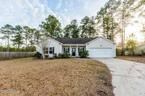 1233 Murrill Hill Rd, Jacksonville, NC 28540