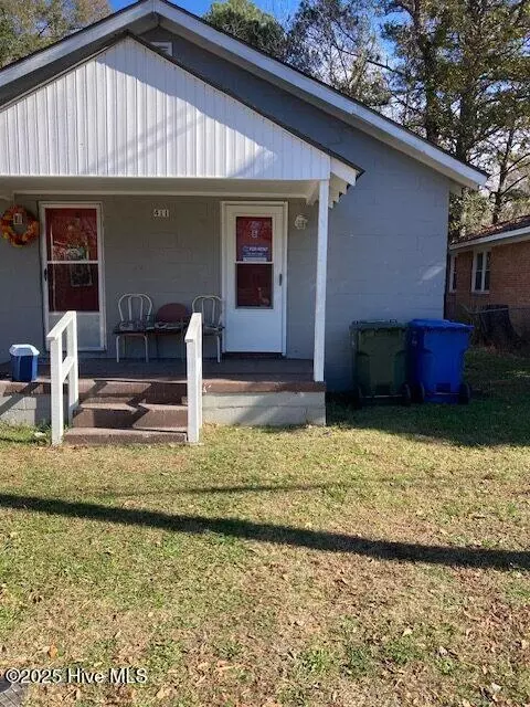 411 Hadley St SE, Wilson, NC 27893