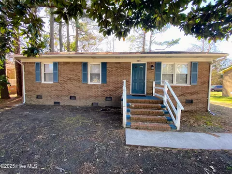 1109 Pennsylvania Ave, Washington, NC 27889