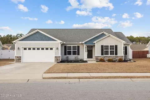 230 Legacy Ln, Newport, NC 28570