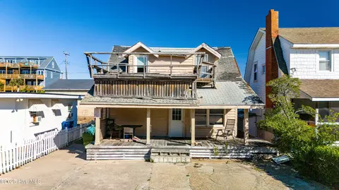 Other - 214 W Atlantic Blvd, Atlantic Beach, NC 28512 photo 1 of 10