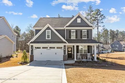 1400 Baden Ct, Aberdeen, NC 28315
