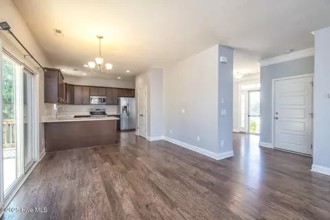 Living - 116 Bunchberry Ct, Hampstead, NC 28443 photo 1 of 3