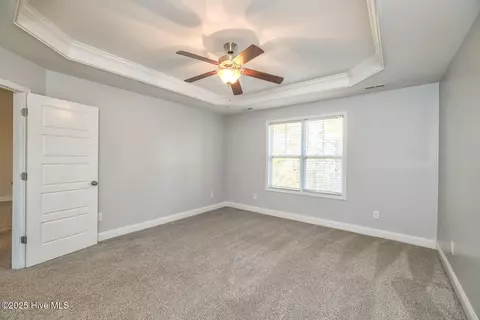 Bedroom - 116 Bunchberry Ct, Hampstead, NC 28443 photo 2 of 6