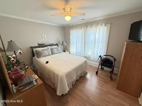 119 Second St, Calypso, NC 28325 photo 4