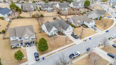 View/Area - 105 E Stockton Pl, Hampstead, NC 28443 photo 9 of 11