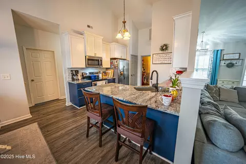 Kitchen - 105 E Stockton Pl, Hampstead, NC 28443 photo 1 of 3