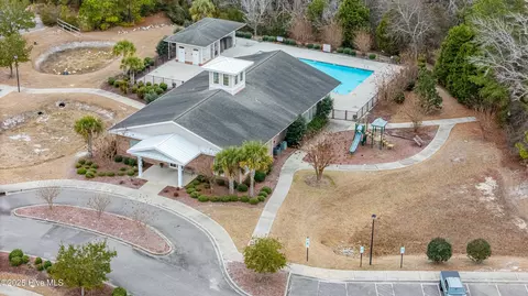 View/Area - 105 E Stockton Pl, Hampstead, NC 28443 photo 10 of 11