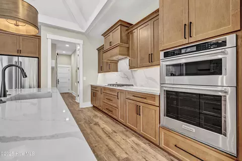 362 Planters Walk, Hampstead, NC 28443 photo 17