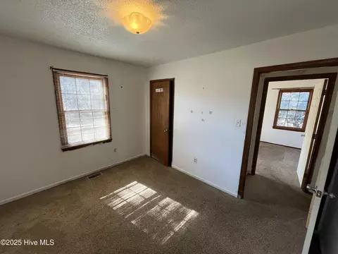 833 Ward St, Smithfield, NC 27577 photo 12
