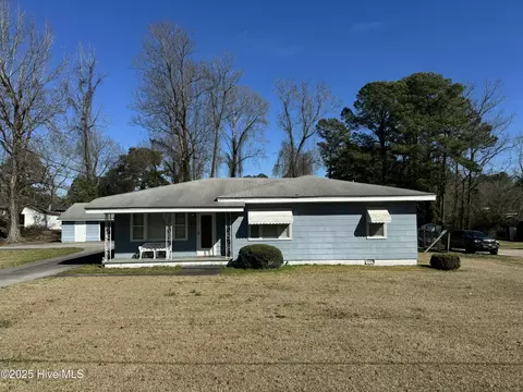 120 Williams St, Kenansville, NC 28349