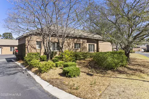 3712 Reston Ct, Wilmington, NC 28403