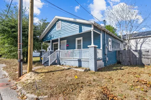 819 Wooster St, Wilmington, NC 28401
