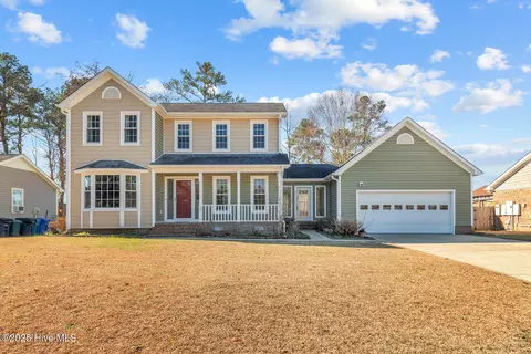 109 Fairway Rd, Jacksonville, NC 28546
