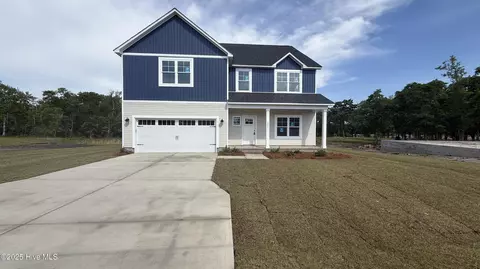 285 E Ivybridge Dr, Hubert, NC 28539
