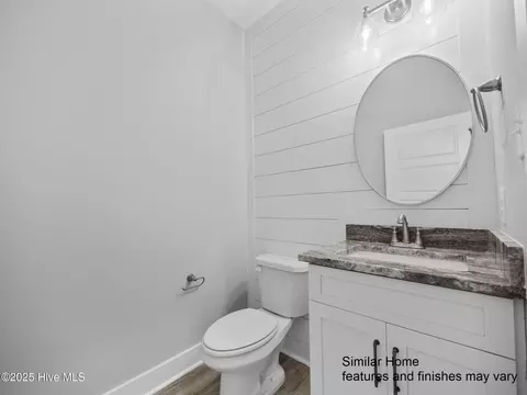 300 E Ivybridge Dr, Hubert, NC 28539 photo 5