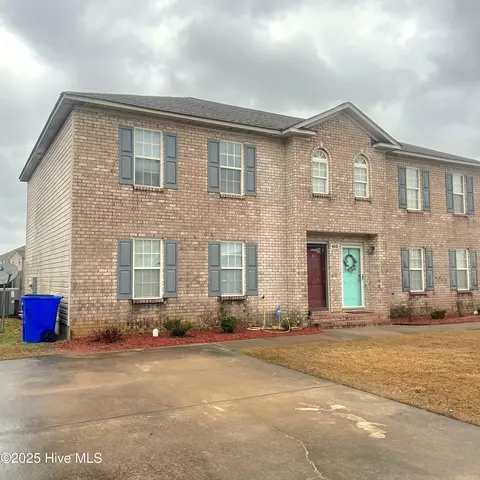 400 S Square Dr #A, Winterville, NC 28590