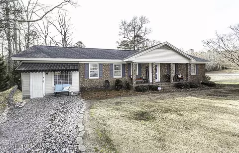 3504 Bend Of The River Rd, Elm City, NC 27822