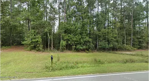 197 Battleground Rd, Atkinson, NC 28421