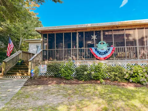 311 Old Ferry Rd, Emerald Isle, NC 28594
