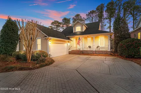 617 Wild Dunes Cir, Wilmington, NC 28411