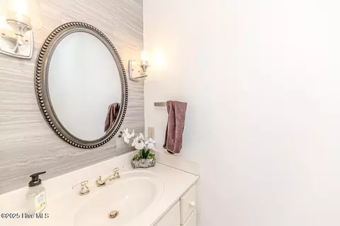 Bath - 445 SE Lake Forest Dr, Pinehurst, NC 28374 photo 1 of 8
