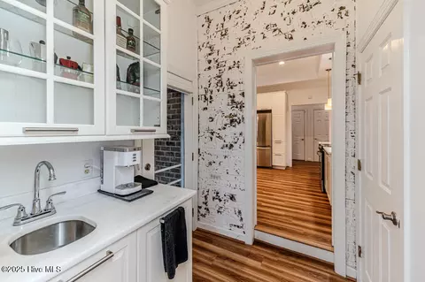 Kitchen - 445 SE Lake Forest Dr, Pinehurst, NC 28374 photo 6 of 6