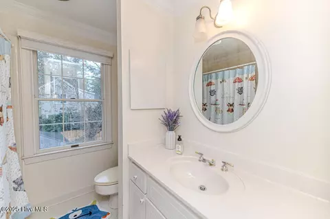Bath - 445 SE Lake Forest Dr, Pinehurst, NC 28374 photo 7 of 8