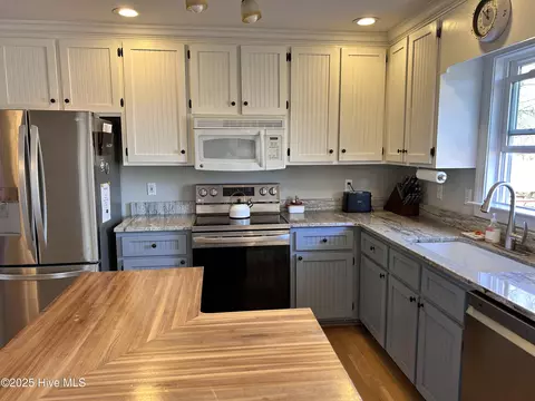 7274 Perry Rd, Bailey, NC 27807 photo 10