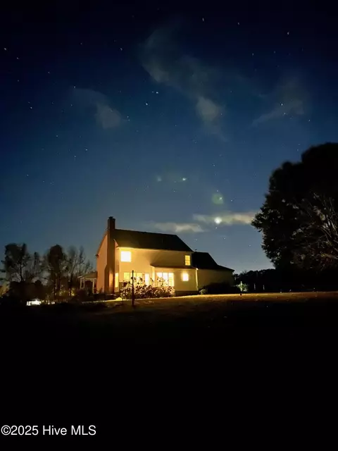 7274 Perry Rd, Bailey, NC 27807 photo 5