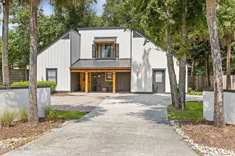 6101 Greenville Loop Rd, Wilmington, NC 28409