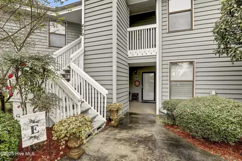 710 Azalea Dr #469, Hampstead, NC 28443