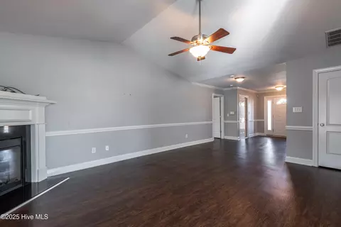 481 Patsy Dr, Greenville, NC 27858 photo 16