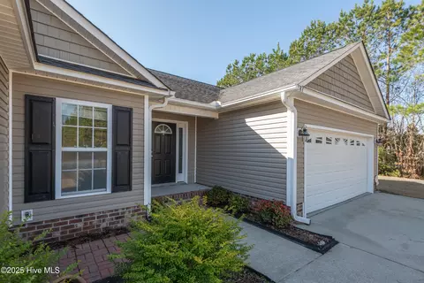 481 Patsy Dr, Greenville, NC 27858 photo 5