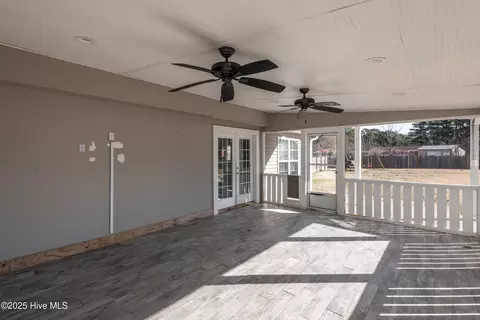 481 Patsy Dr, Greenville, NC 27858 photo 12