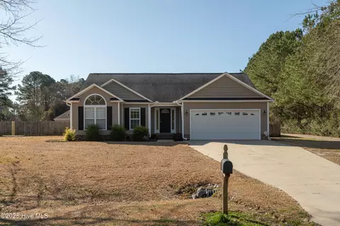 481 Patsy Dr, Greenville, NC 27858 photo 2