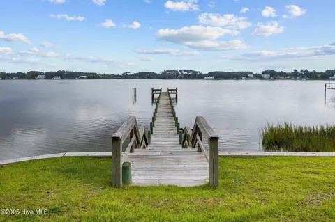 255 Sleepy Point Rd, Gloucester, NC 28528 photo 3