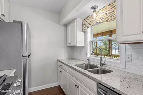 255 Sleepy Point Rd, Gloucester, NC 28528 photo 10