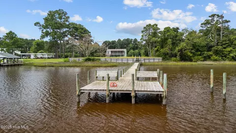 255 Sleepy Point Rd, Gloucester, NC 28528 photo 6