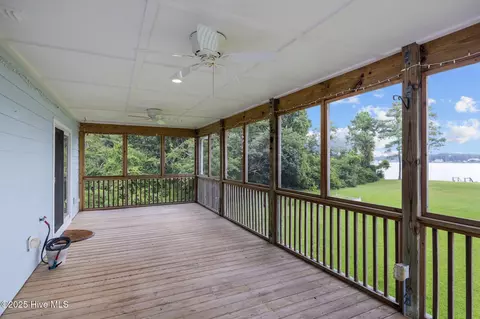255 Sleepy Point Rd, Gloucester, NC 28528 photo 28