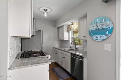 255 Sleepy Point Rd, Gloucester, NC 28528 photo 13