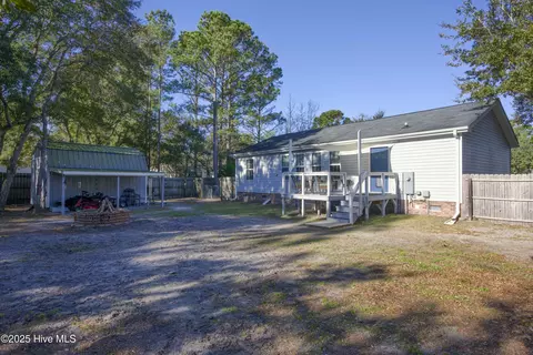 104 Sunset Ct, Hampstead, NC 28443 photo 25