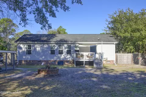 104 Sunset Ct, Hampstead, NC 28443 photo 24