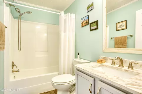 104 Sunset Ct, Hampstead, NC 28443 photo 18