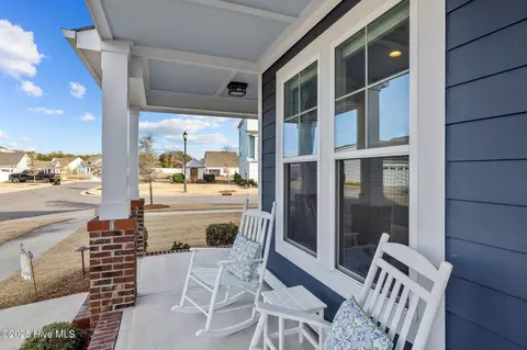 Exterior - 432 Skimmer Cv, Beaufort, NC 28516 photo 4 of 13