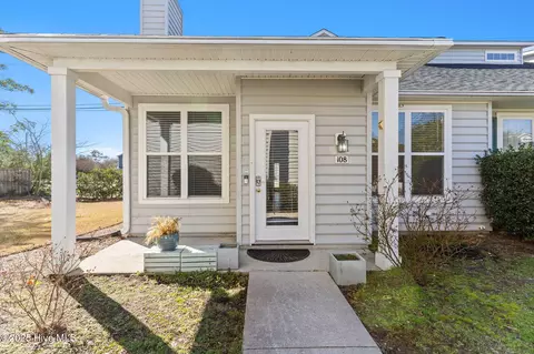 321 S Kerr Ave UNIT 108, Wilmington, NC 28403